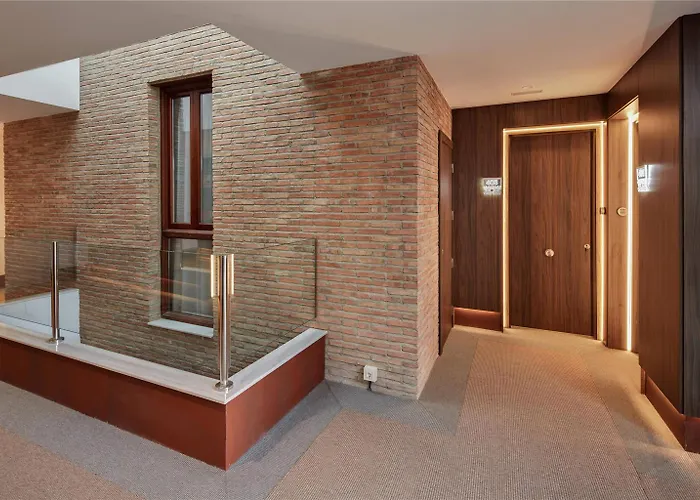 Sercotel Aparthotel Granada