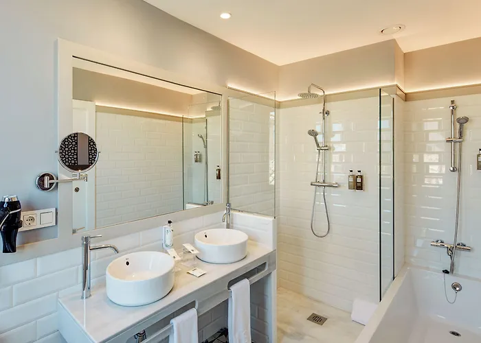 Sercotel Aparthotel Granada